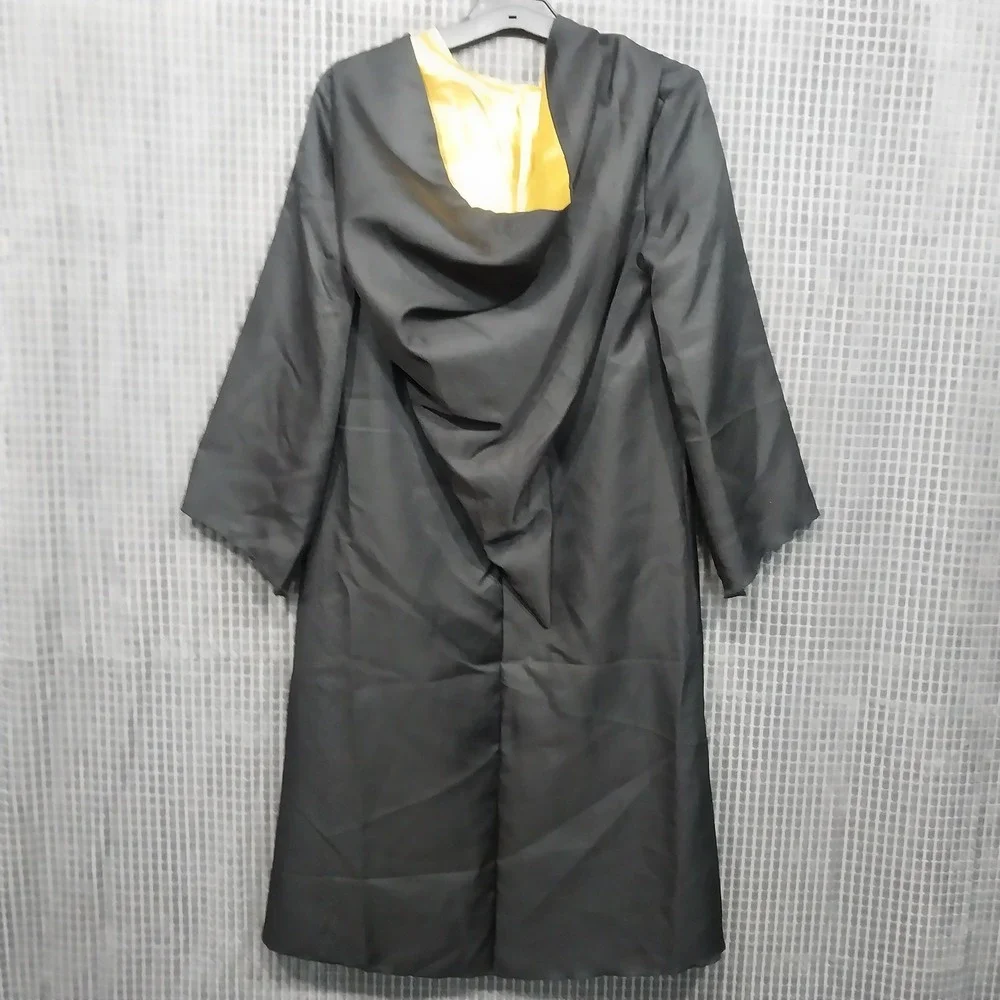 Harry Potter Costume Robe Hogwarts Crest Hooded Size M Unisex Kid 7-8 Black Gold